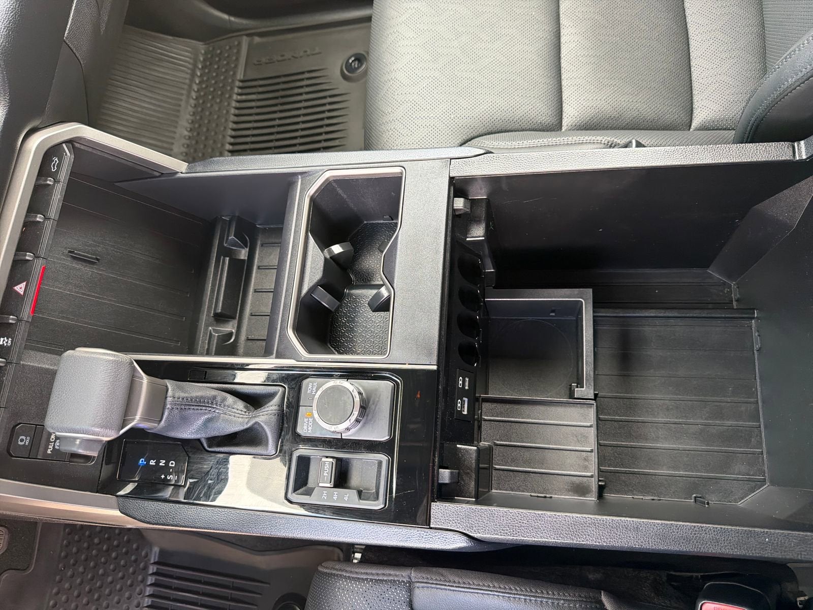 2025 Toyota Tundra 4WD SR