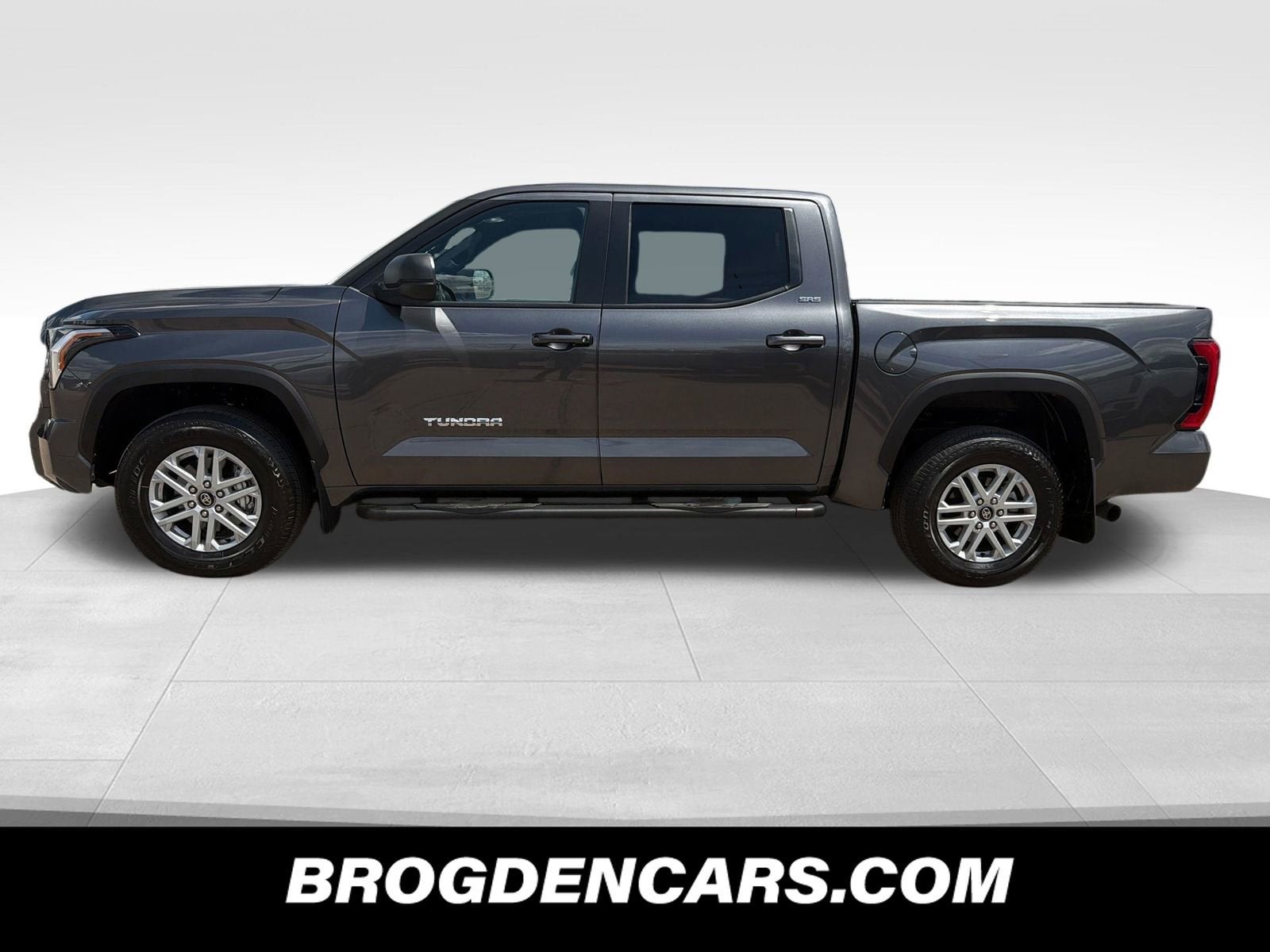 2025 Toyota Tundra 4WD SR
