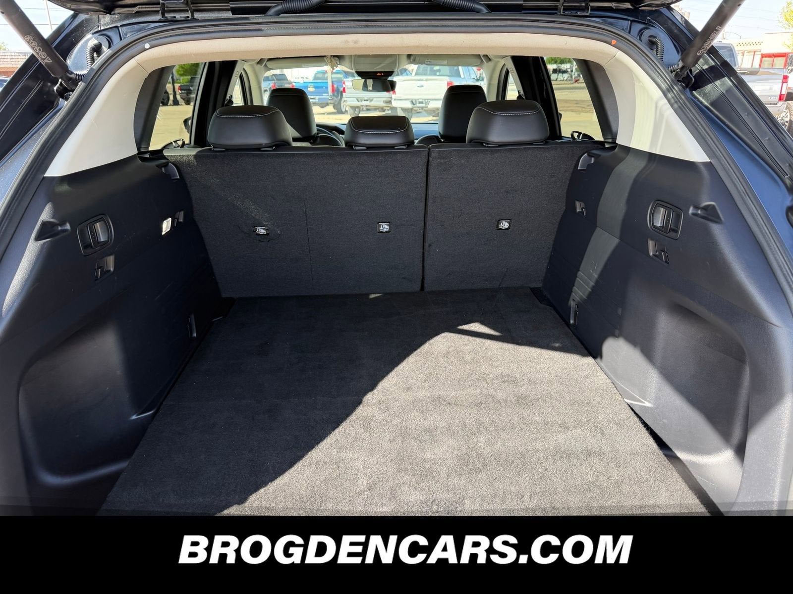 2024 Mazda Mazda CX-50 2.5 S Preferred Package