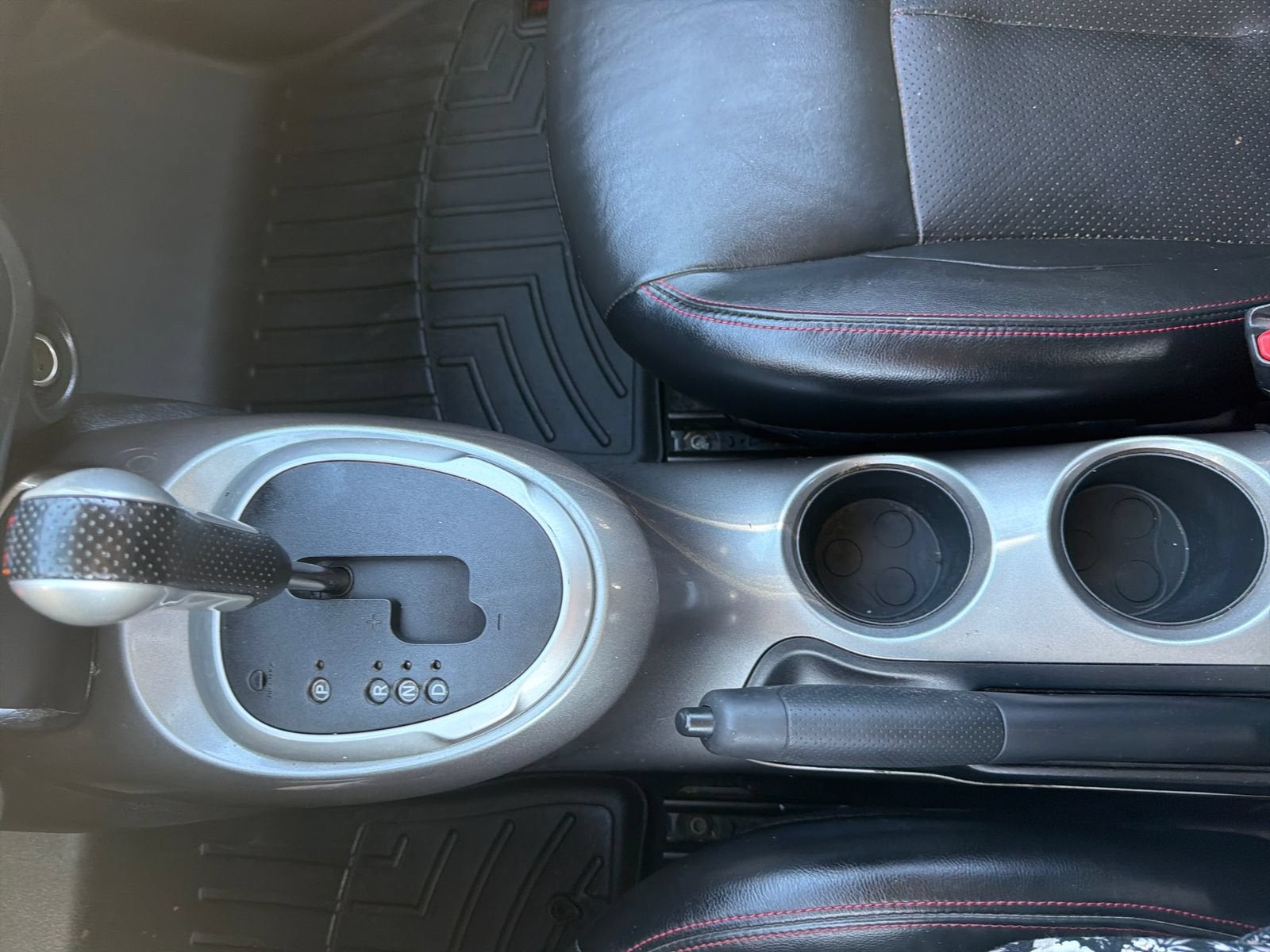2012 Nissan JUKE SL
