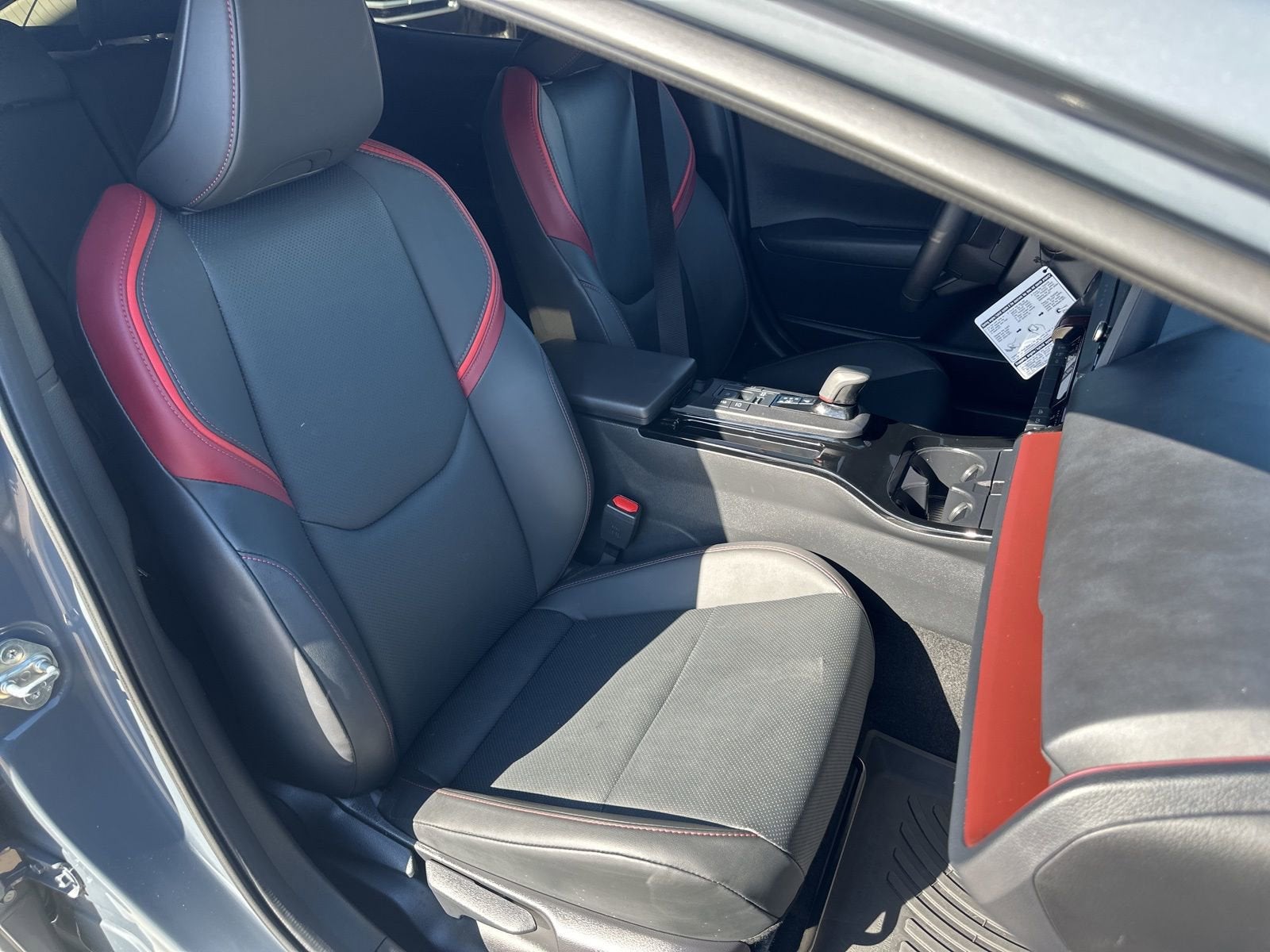 2024 Toyota Prius Prime SE