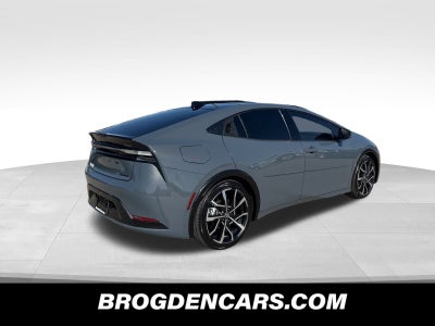 2024 Toyota Prius Prime SE