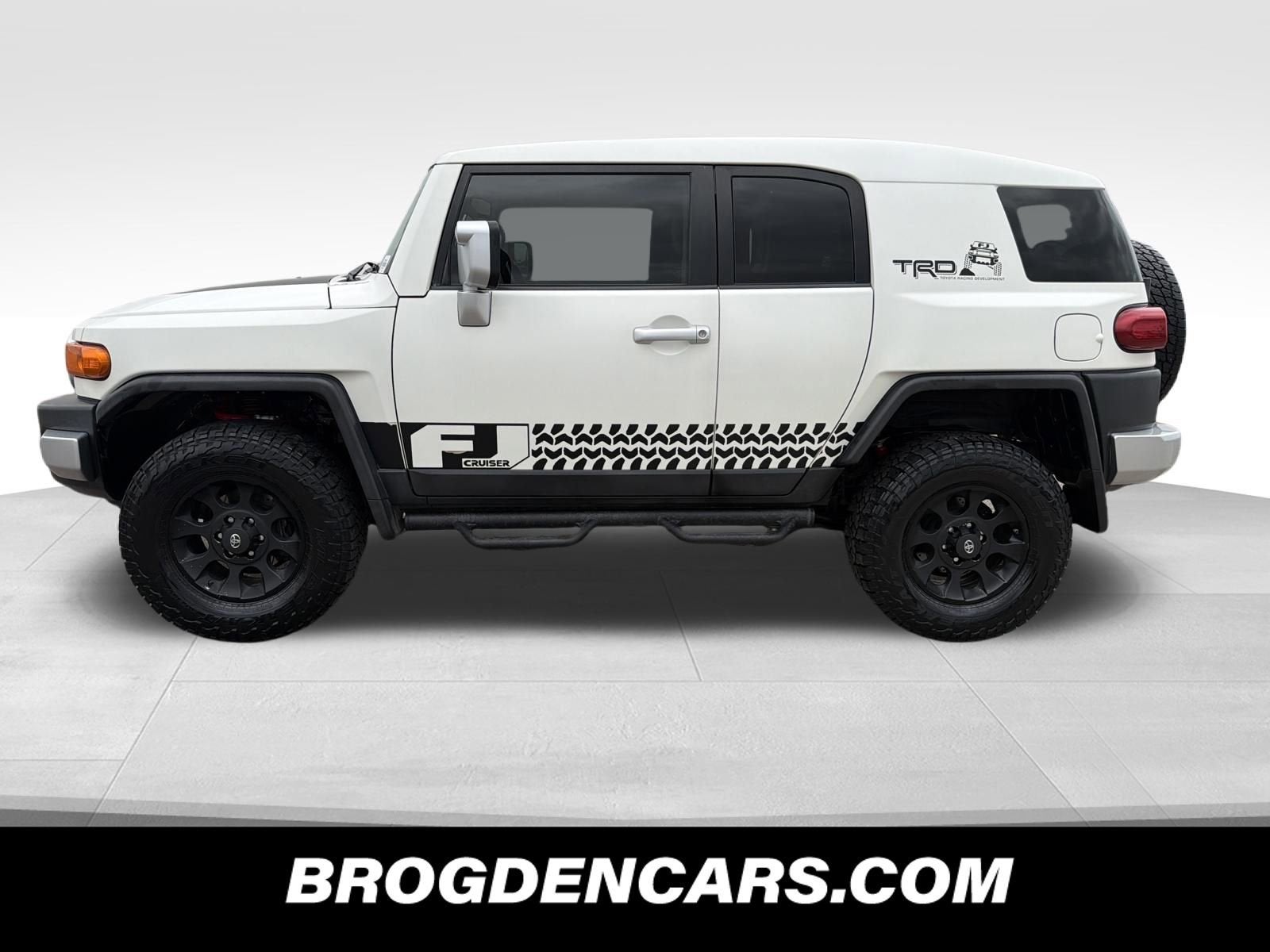 2013 Toyota FJ Cruiser 4DR 4WD AT