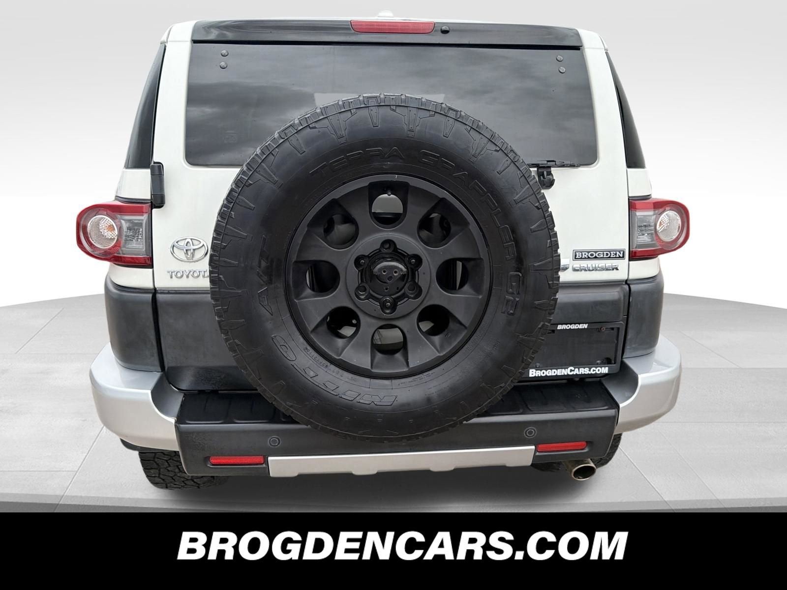 2013 Toyota FJ Cruiser 4DR 4WD AT