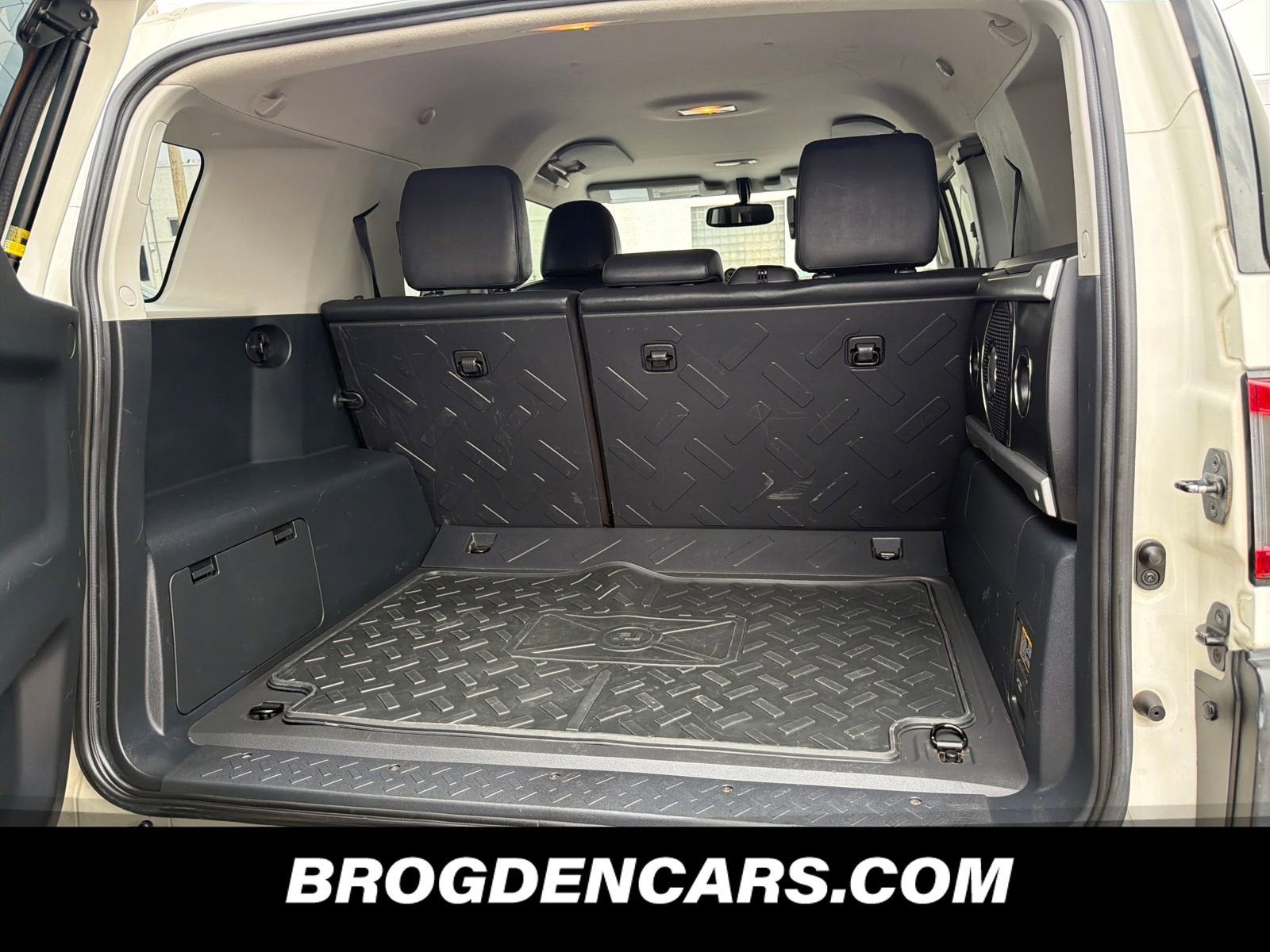 2013 Toyota FJ Cruiser 4DR 4WD AT