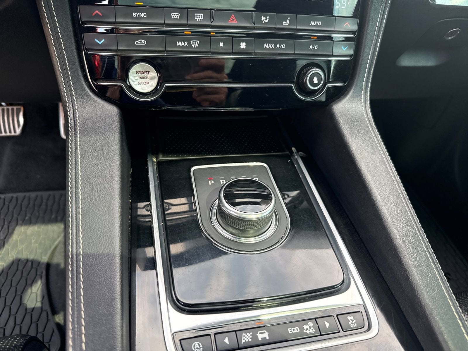 2018 Jaguar F-PACE S