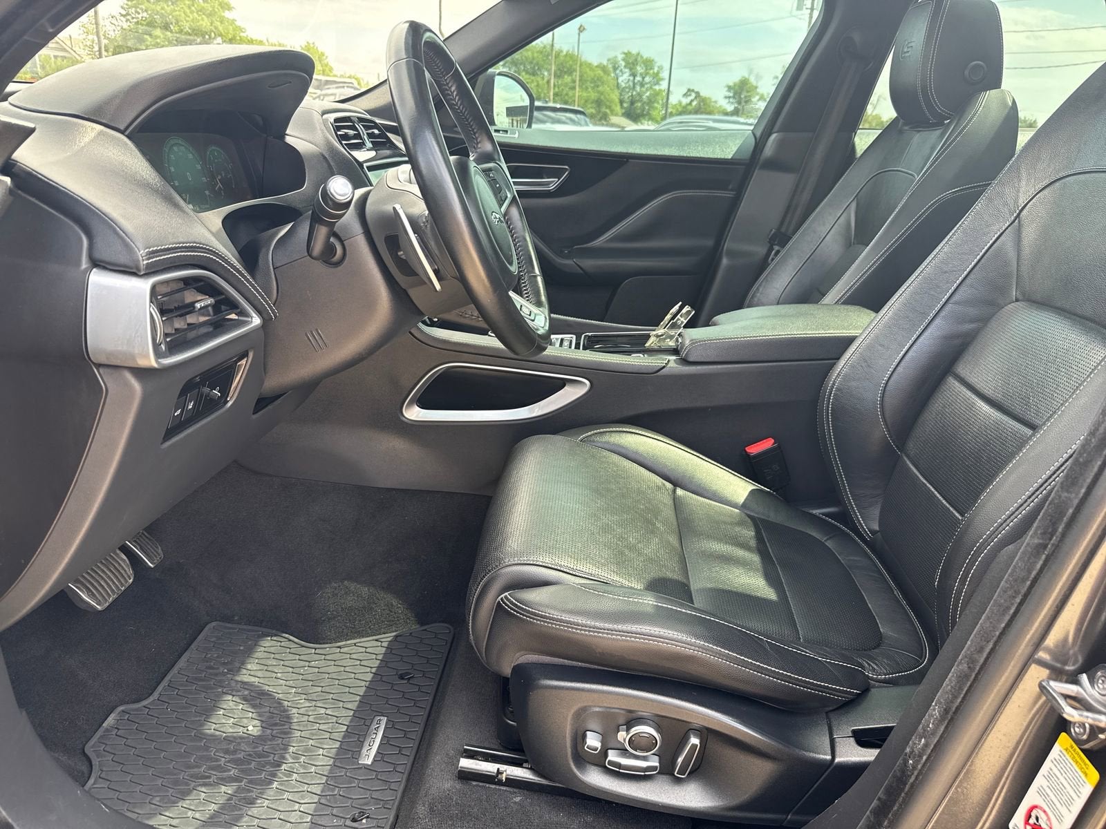 2018 Jaguar F-PACE S