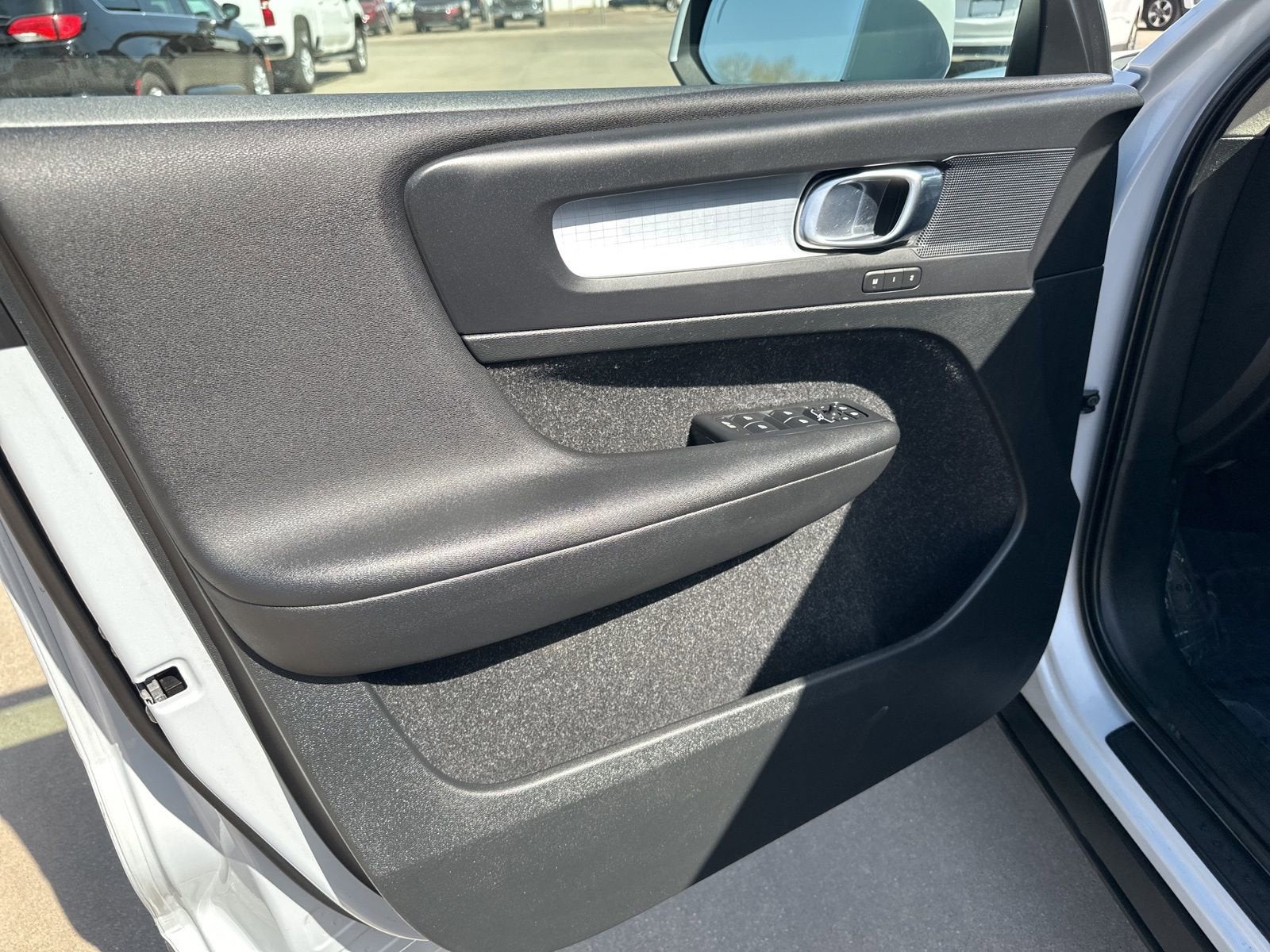 2020 Volvo XC40 Momentum